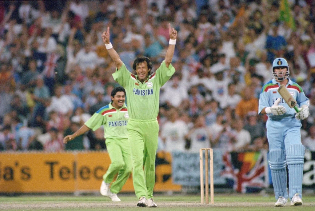 Most runs for Pakistan in Tests match