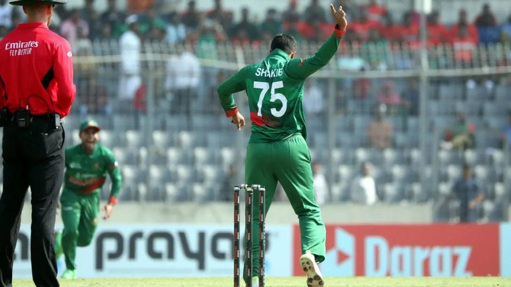 Most Caught and Bowled Wickets in ODI