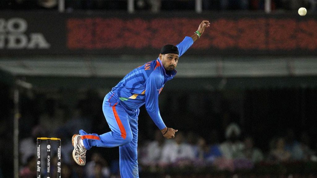 Most Caught and Bowled Wickets in ODI